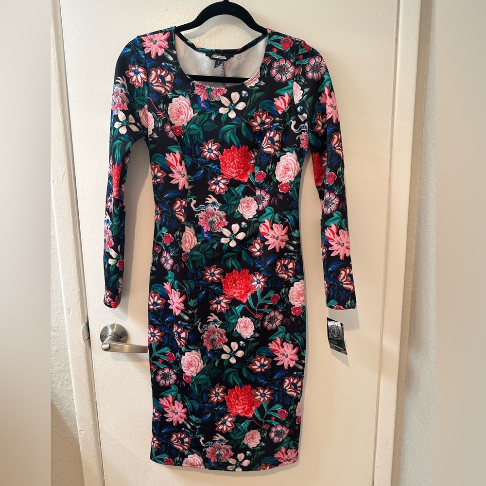 Project RUNWAY Black Floral Long Sleeve Dress
